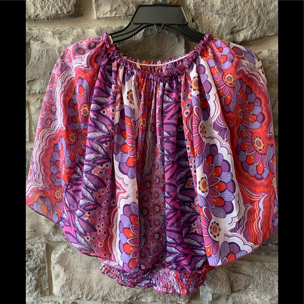 A new girl’s top